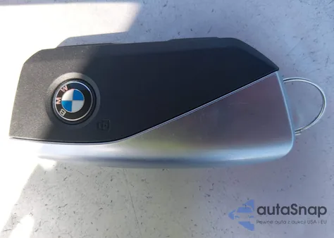 2026 BMW Ix xDrive60 из США, поврежденный, VIN WB553CF08TCV17843